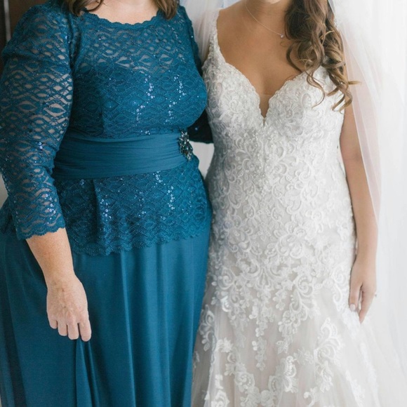 Cachet Sequin Glitter Lace Bodice Mock Two-Piece Gown - Picture 11 of 12